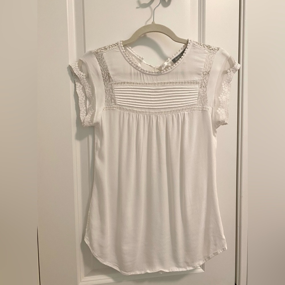 Daniel Rainn Becru Lace Recycled Poly Blouse, XS